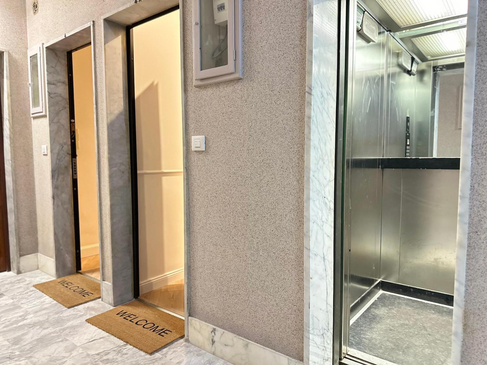 Art N Shelter Apartament Bari Exterior foto