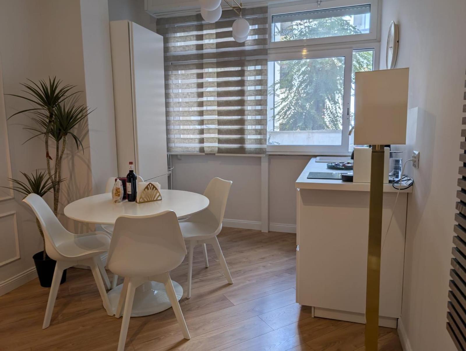 Art N Shelter Apartament Bari Exterior foto